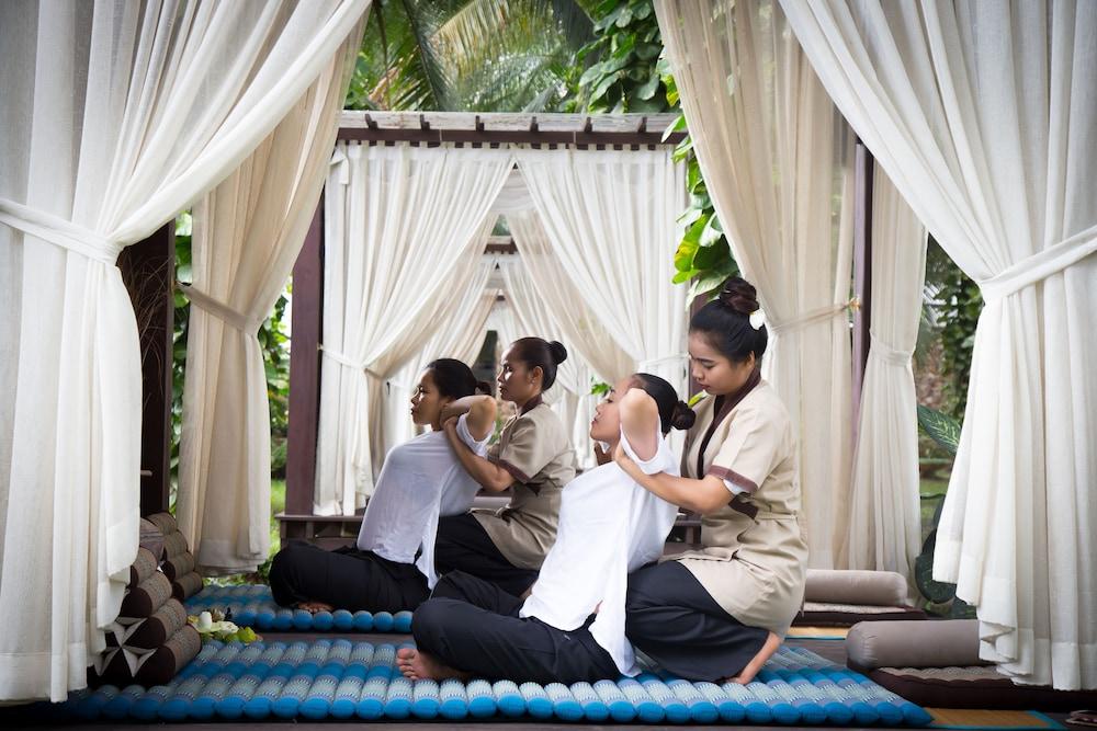 The Privilege Floor By Lotus Blanc Siem Reap Ngoại thất bức ảnh